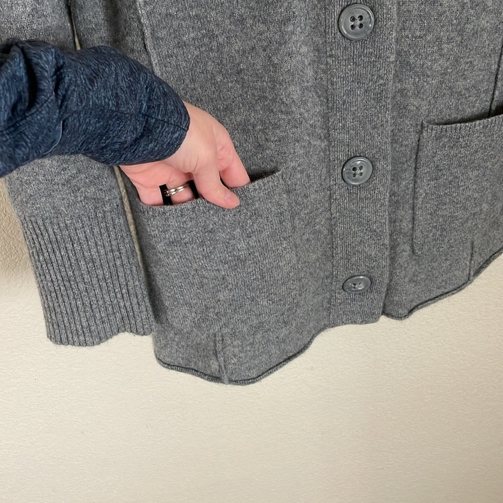 Cynthia Rowley 100% 2-Ply Cashmere Shawl Collar Cardigan Sweater L Gray Cozycore - Picture 4 of 12